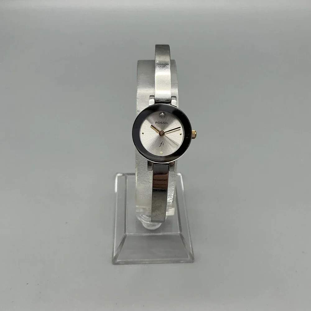 Fossil F2 ES-9399 Women Watch 20mm Silver Tone Black Bezel Bangle New Battery 7